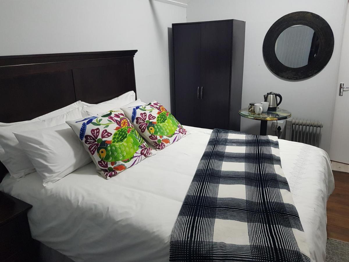 Good 2 Go Guest House Benoni Exteriör bild